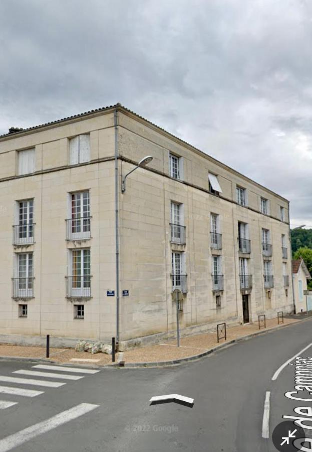 Appartement Familial Proche D'Un Site Historique Perigueux Exterior photo